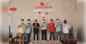 PT Vale bersama pengurus KONI Luwu Timur.