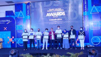 Delapan media cetak dan online di Sultra memperoleh penghargaan dari Bank Sultra pada event Media Mateship's Award 2021 yang digelar di Hotel Claro, Senin (27/12/2021).