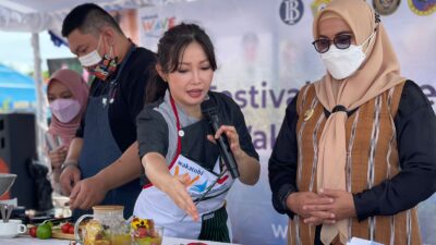 Chef Marinka mengisi event Festival Kuliner Wakatobi Wafe 2021.