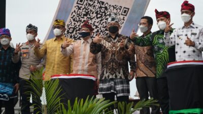 Kampanye QRIS pada momen Wakatobi Wave 2021.